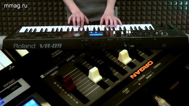 Roland V-Combo VR-09 - Сценическое фортепиано, комбо-орган. смотреть онлайн