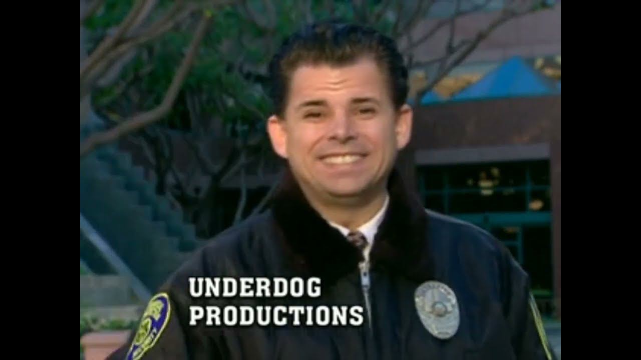 Underdog Productions/Fuzzy Door/20 Century Fox Television (Russian Version, Version 4:3) смотреть онлайн