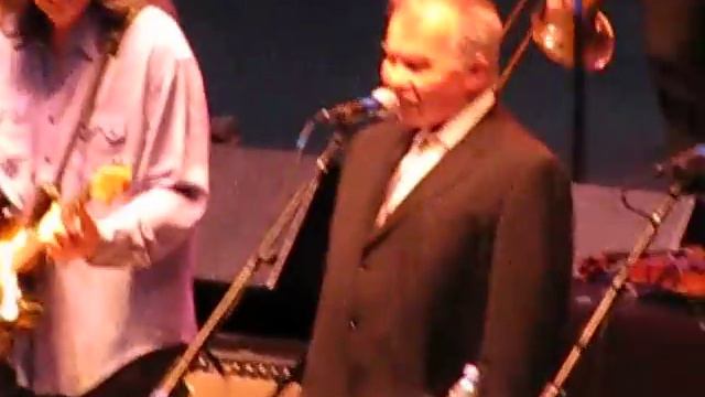 "The Weight" Levon Helm & John Prine 6/13/09 Red Rocks смотреть онлайн