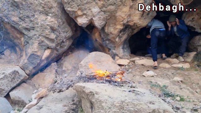 The rescue of Yusuf from Sajjad and his friends by a shepherd смотреть онлайн