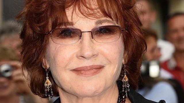Marlène Jobert « c’est incroyable ! Ça m’a bouleversée» retrouve son amour de jeunesse a 81 ans смотреть онлайн