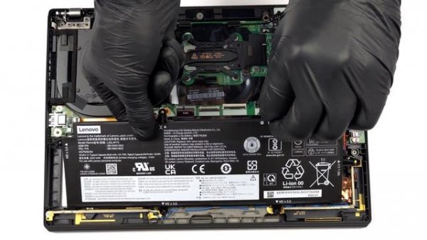 ?️ How to open Lenovo ThinkPad X13 Gen 3 - disassembly and upgrade options