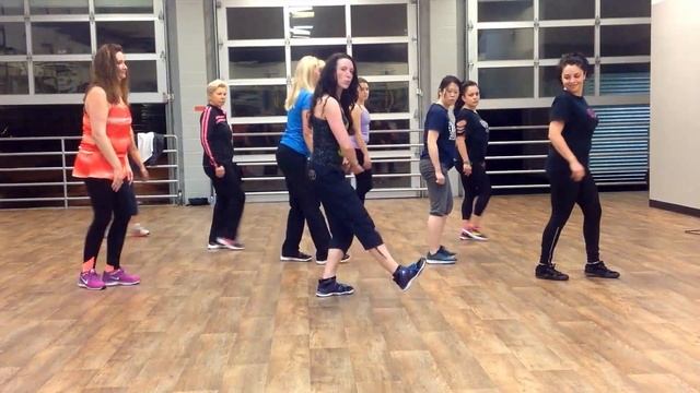 Azucar Morena Zumba Cooldown Stretch смотреть онлайн