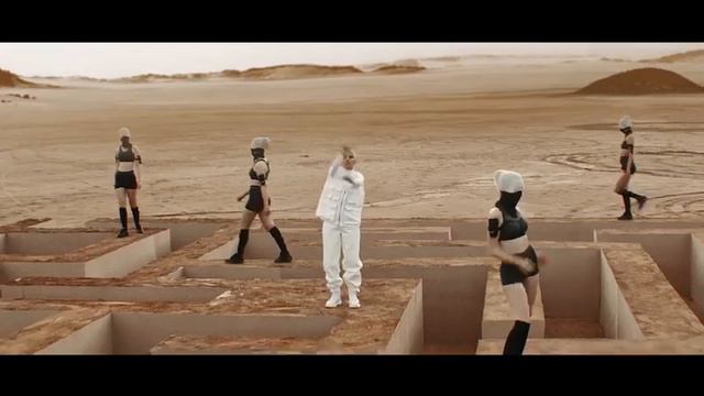 LOREDANA   Labyrinth Prod By Miksu & Macloud