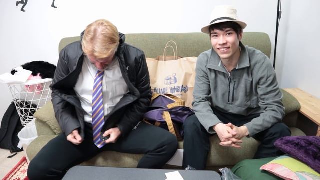 New Year's LUCKY BAGS in Japan & MYSTERY FOOD - Eric Meal Time #523 смотреть онлайн