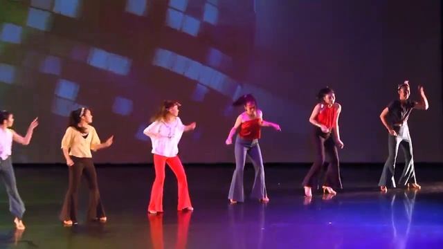 DANCING QUEEN смотреть онлайн