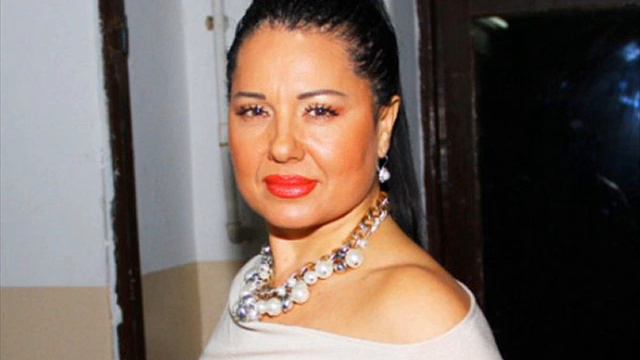 ZLATA PETROVIC & ACKO -KUNEM SE U SRECU DEVOJACKU ( LIVE IN HAMBURG) смотреть онлайн