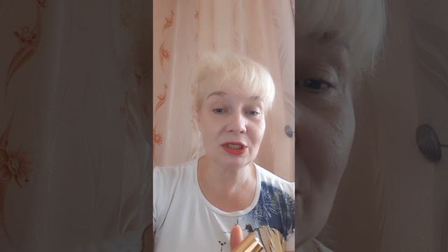 Антивозрастный консилер с пребиотической сывороткой Giordani Gold. смотреть онлайн