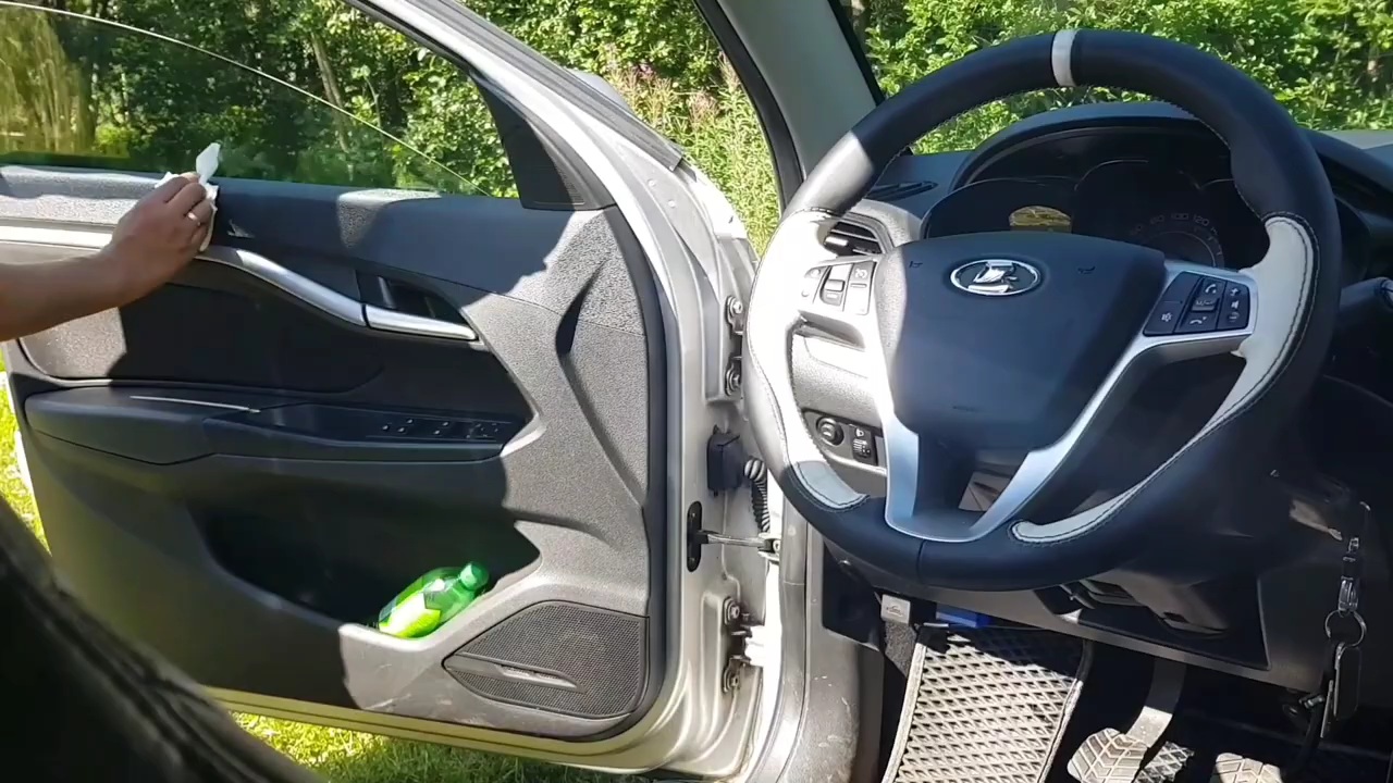 ХИМЧИСТКА САЛОНА АВТОМОБИЛЯ СВОИМИ РУКАМИ смотреть онлайн