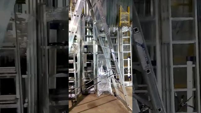 Лестница-стремянка трехсекционная АЛЮМЕТ 5310 3х10 смотреть онлайн