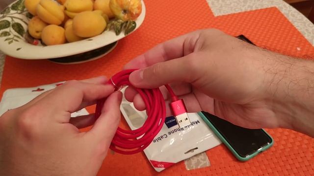 Кабель Rock для iPhone смотреть онлайн