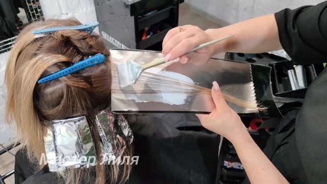 Аиртач за 2 минуты! Краска для волос Kezy. Выдув прядей. Нанесение осветляющего состава! смотреть онлайн