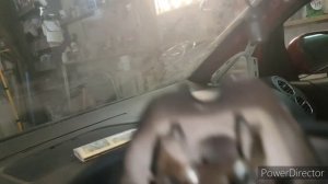 Как снять зеркало заднего вида Фольксваген гольф 5 плюс.