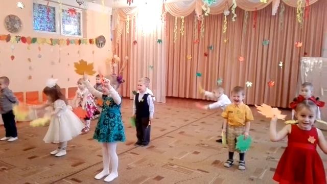 Праздник осени.Ясли-сад №76,город Бобруйск. Часть1 смотреть онлайн