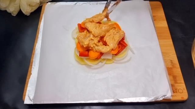 Просто завернула все в фольгу и в духовку! Вкусный УЖИН из простых продуктов! ТАК ГОТОВИЛИ ЦАРЯМ. смотреть онлайн