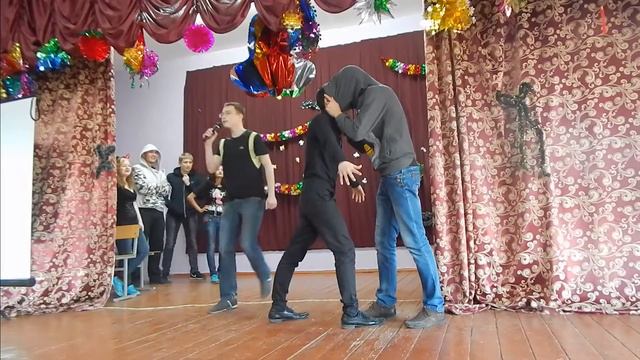 Приветствие команды " 21 век " 10 и 11 классов. смотреть онлайн