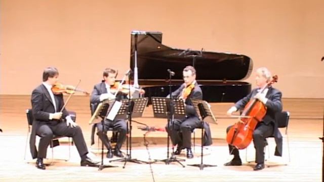 Mozart String Quartet KV 387, 4th mvt. Molto Allegro смотреть онлайн