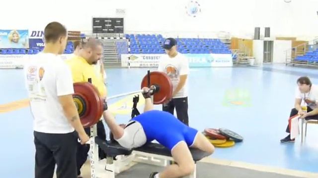 Пауэрлифтинг: жим штанги - 142,5.MOV смотреть онлайн