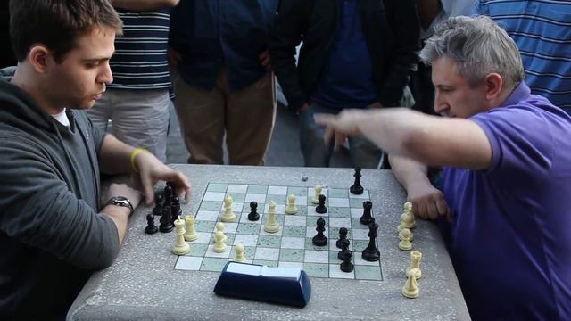 Bullet Chess: Alex Barnett vs Maxim Dlugy смотреть онлайн