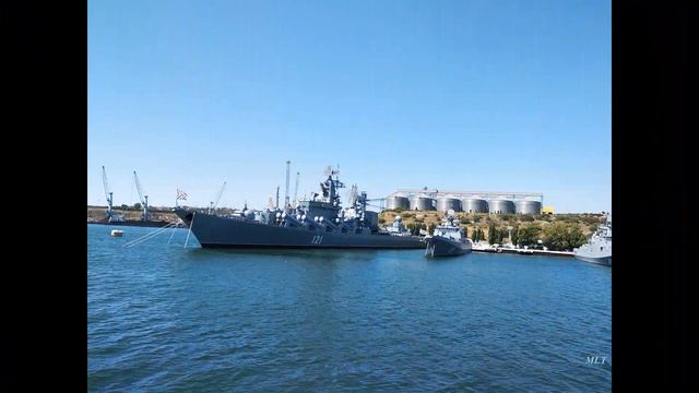 Россия: приятная прогулка по Севастопольской бухте в Крыму смотреть онлайн