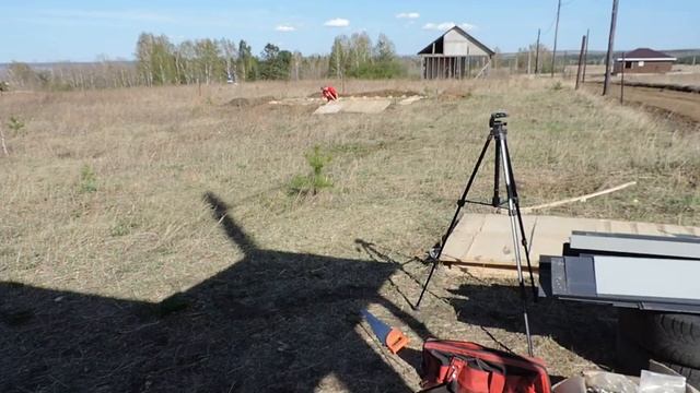 "Строим дом в деревне" Навес над столом. смотреть онлайн