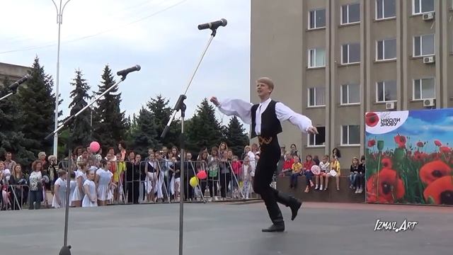 Венгерский танец. Постановка Игоря Моисеева, исполняет Подгорный Валентин смотреть онлайн