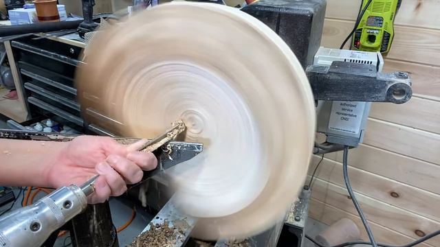 Woodturning: LOG to BOWL - AUDIO FIXED! смотреть онлайн