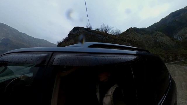 ДАГЕСТАН 2023! На машине за 4 дня | ДЕНЬ 1: Бархан Сарыкум, Сулакский каньон, пещеры Нохъо смотреть онлайн