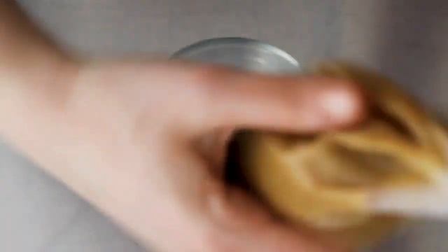 Батончики с орехово-карамельной начинкой (веган) - рецепт от Эми Левин смотреть онлайн