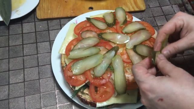 СОЧНЫЙ МОЩЩНЫЙ МЕГА БУРГЕР НА 23 ФЕВРАЛЯ на 2,5кг смотреть онлайн