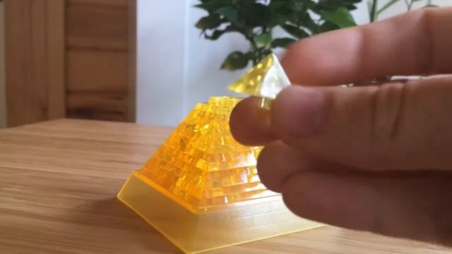 Crystal Puzzle Пирамида смотреть онлайн