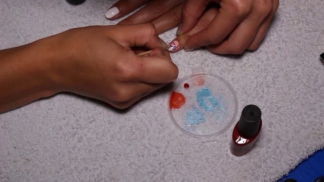 Стемпинг маникюр пошагово + трюк с тенями Stamping manicure смотреть онлайн