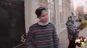 Жесткий поцелуй