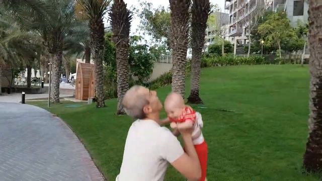 В Дубай с младенцем. Обзор отеля Rixos The Palm смотреть онлайн