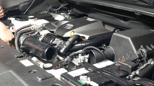 Lexus NX300 getting AEM Air Intake Upgrade смотреть онлайн