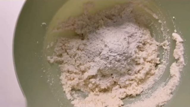 Вкусные сырники с шоколадом. смотреть онлайн