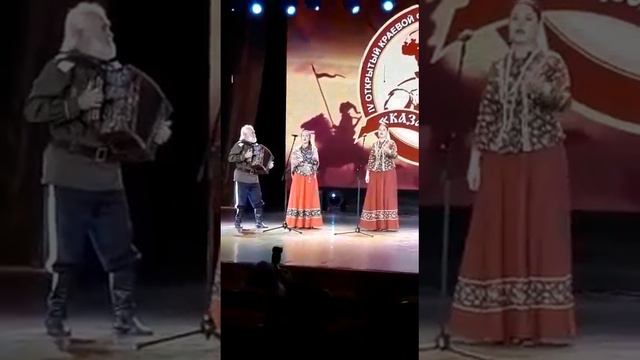 Шаль бордову повяжу #круголет смотреть онлайн