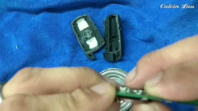 How To Replace BMW X5 2010 Key Fod Rechargeable Battery VL2020