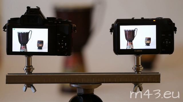 Canon EOS M vs. Olympus OM-D E-M5: AF Speed TEST смотреть онлайн