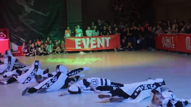 Дітки 7-10 років "Black kings" смотреть онлайн