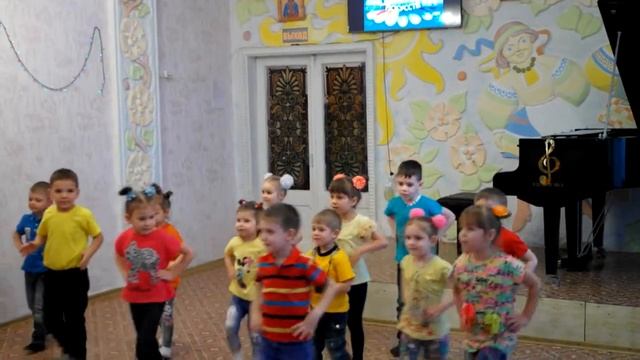 Танец-"Есть друзья" смотреть онлайн