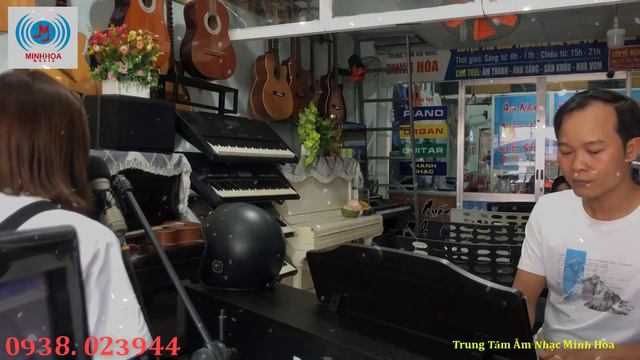 Chờ Ngừơi Nơi Ấy - Piano Nu-X, WK-400. Trung Tâm Minh Hòa смотреть онлайн
