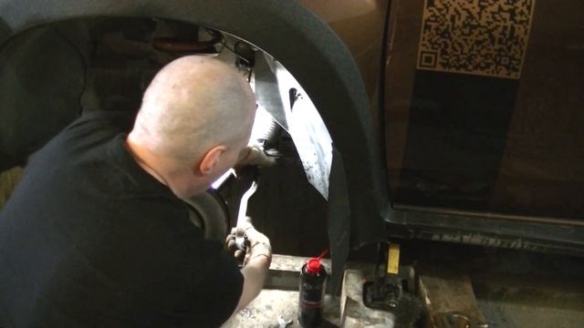 Renault Duster, как поменять рулевой наконечник смотреть онлайн