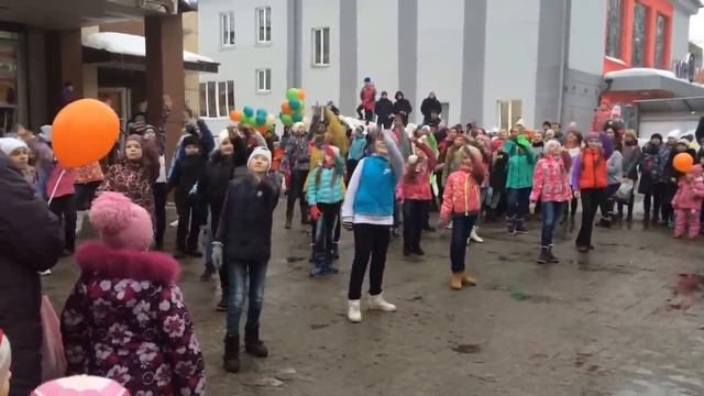 31 января 2016 г. Флешмоб студии танца "Пепси "Светланы Резниковой!!! смотреть онлайн
