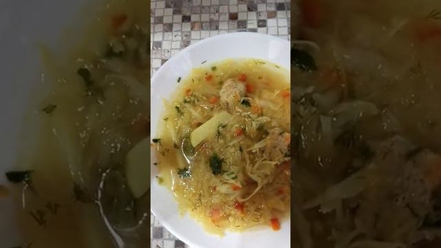 Щи с квашеной капусты