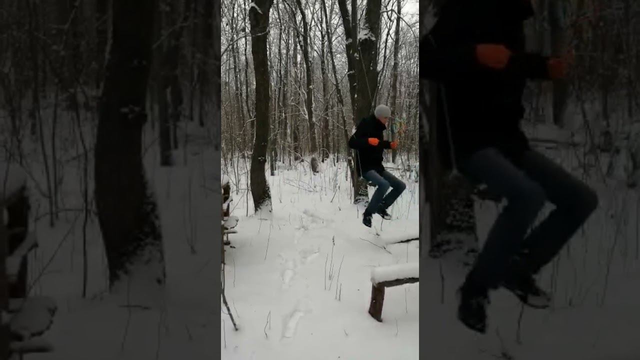 Давно телевизор не смотрел, лет 20, наверное. Всегда есть чем занятьсяМир вообще интересная штука. смотреть онлайн