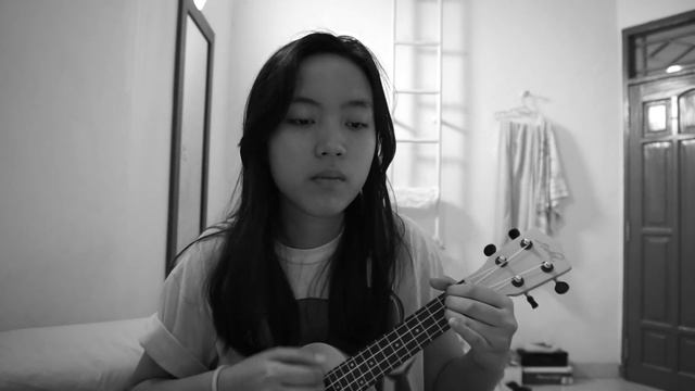 Total Eclipse of The Heart (acoustic ukulele cover) - Loly смотреть онлайн