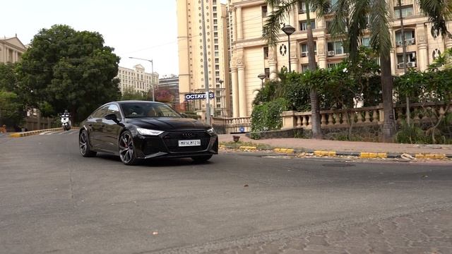 We took the 2020 Audi RS7 around Mumbai for a shoot!! смотреть онлайн