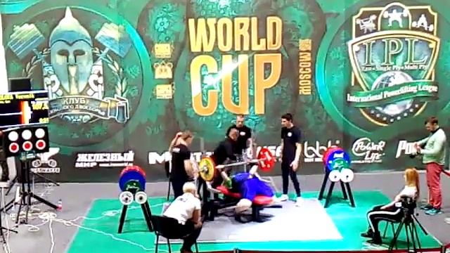 Вероника Уколова. Жим лежа в софт экипе. Кубок Мира IPL. смотреть онлайн