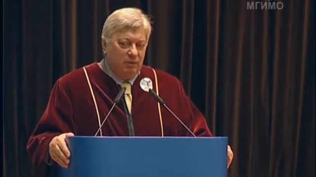 А.В. Торкунов поздравляет магистров. День второй смотреть онлайн